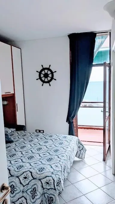 Casa Vacanze Tani' Intero Appartamento Sul Mare Deiva Marina